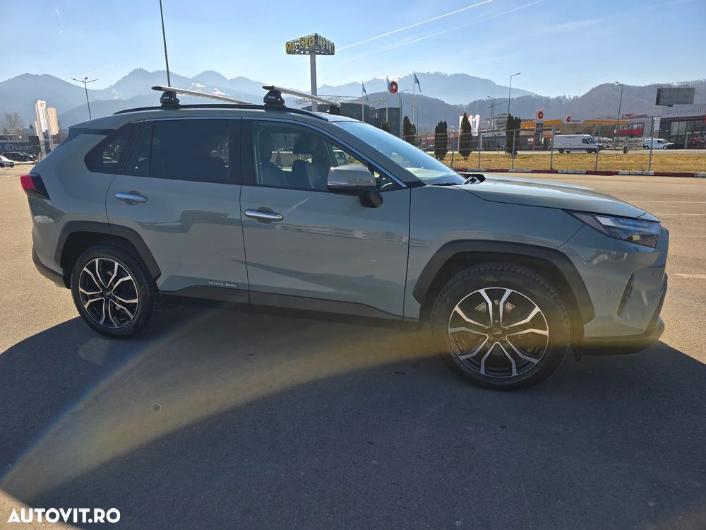 Toyota RAV4 - 5