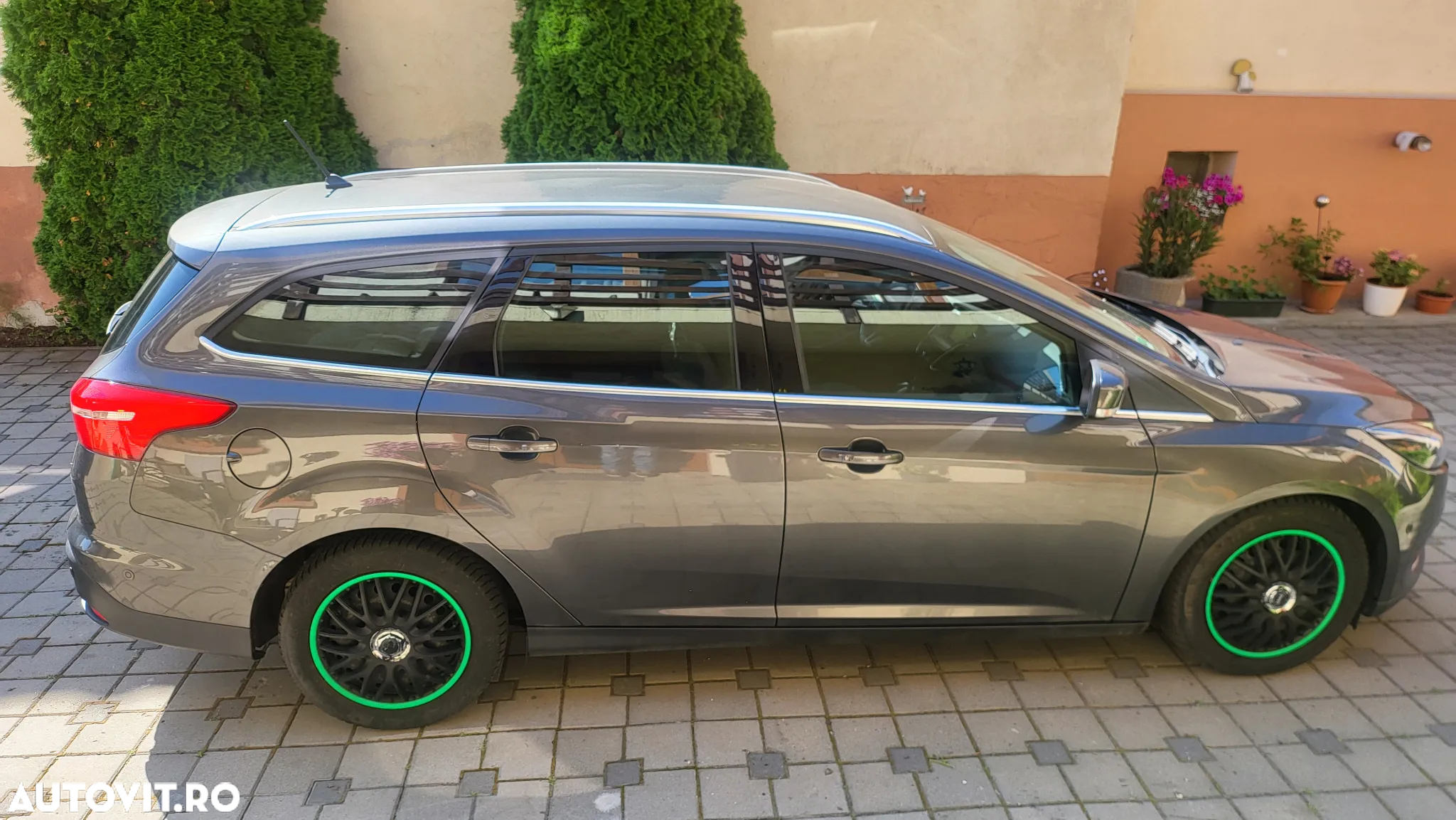 Ford Focus 2.0 TDCi DPF Aut. Titanium - 38