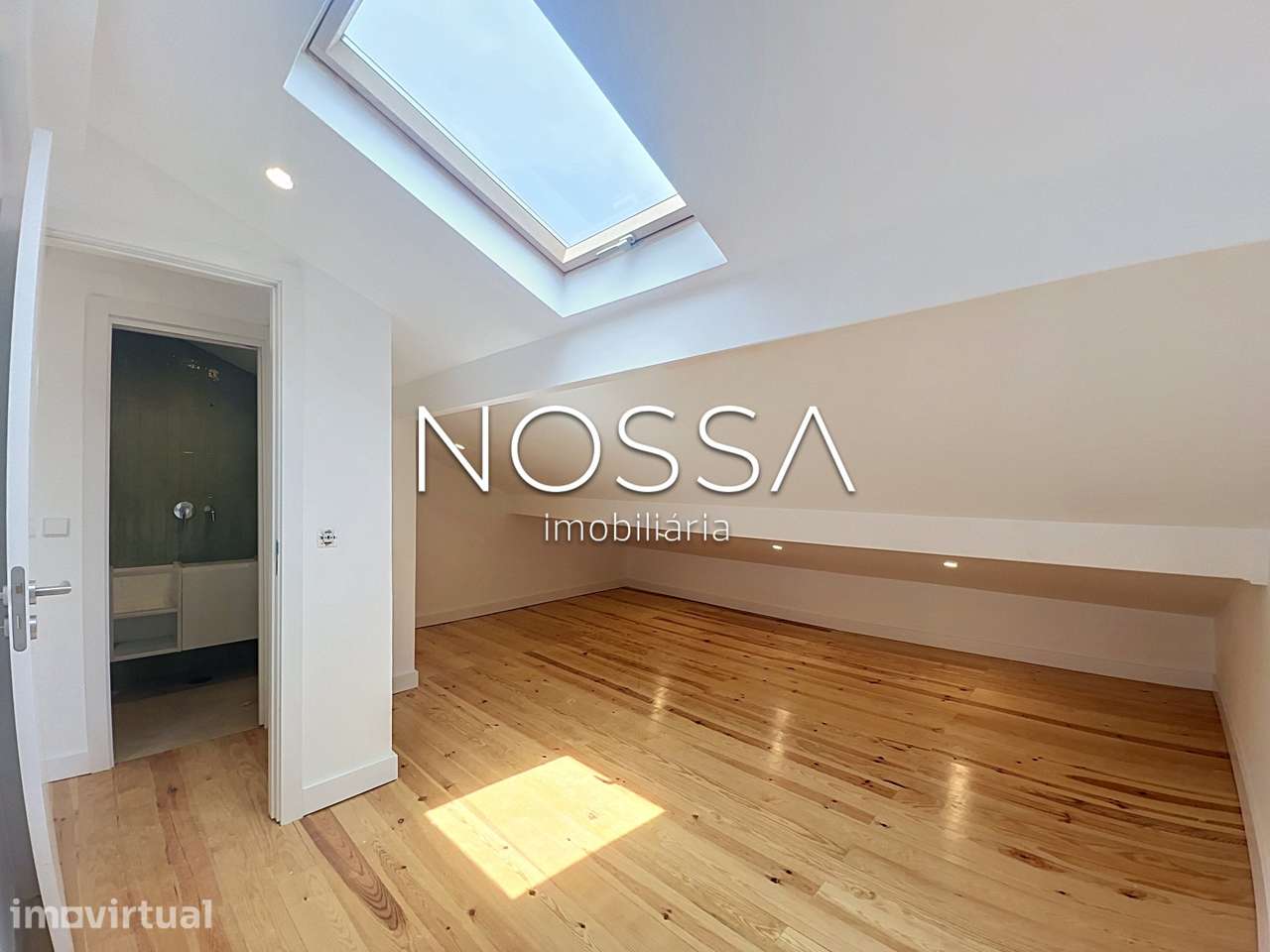 T3 Duplex | Remodelado | Vista Rio | Sta. Engrácia-S.Vicente - Grande imagem: 3/30