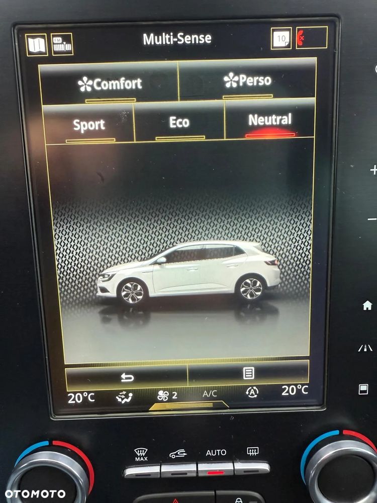 Renault Megane ENERGY TCe 130 BOSE EDITION - 9