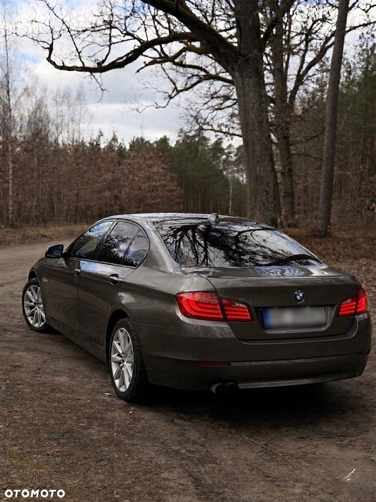 BMW Seria 5 520d - 3