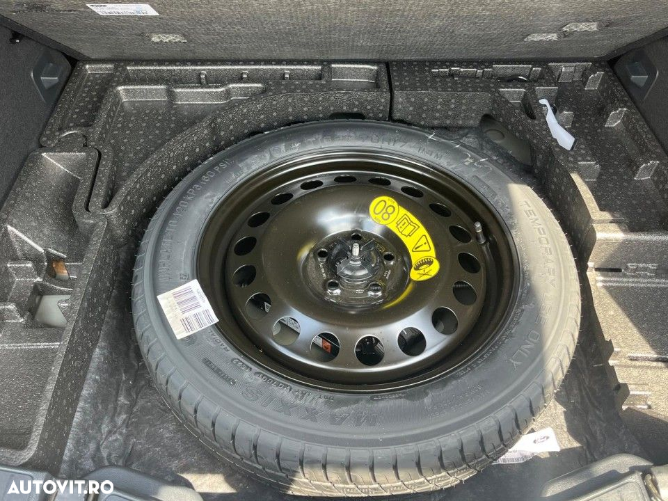 Ford Kuga - 21