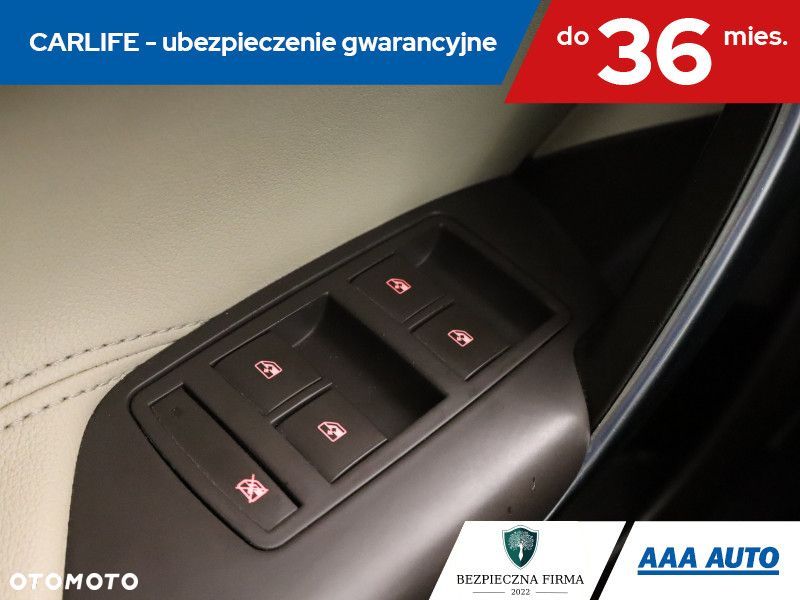 Opel Insignia - 19