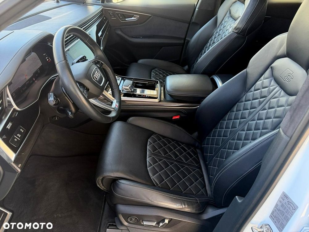 Audi SQ7 - 16
