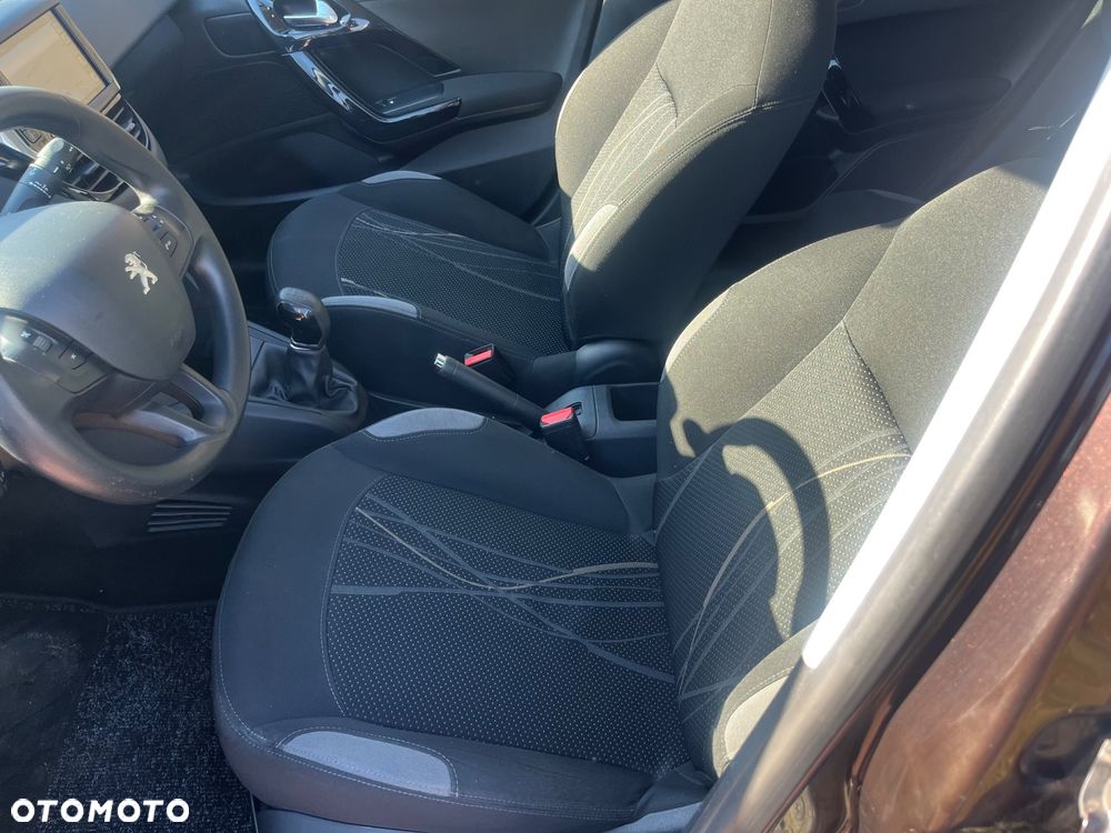 Peugeot 208 95 VTI Active - 22