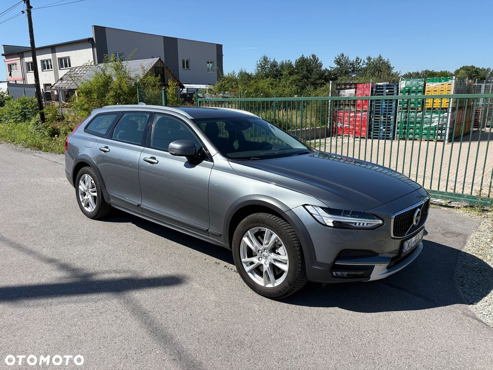 Volvo V90 D4 AWD Inscription - 3