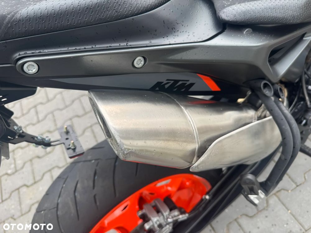 KTM Duke 790 - 17