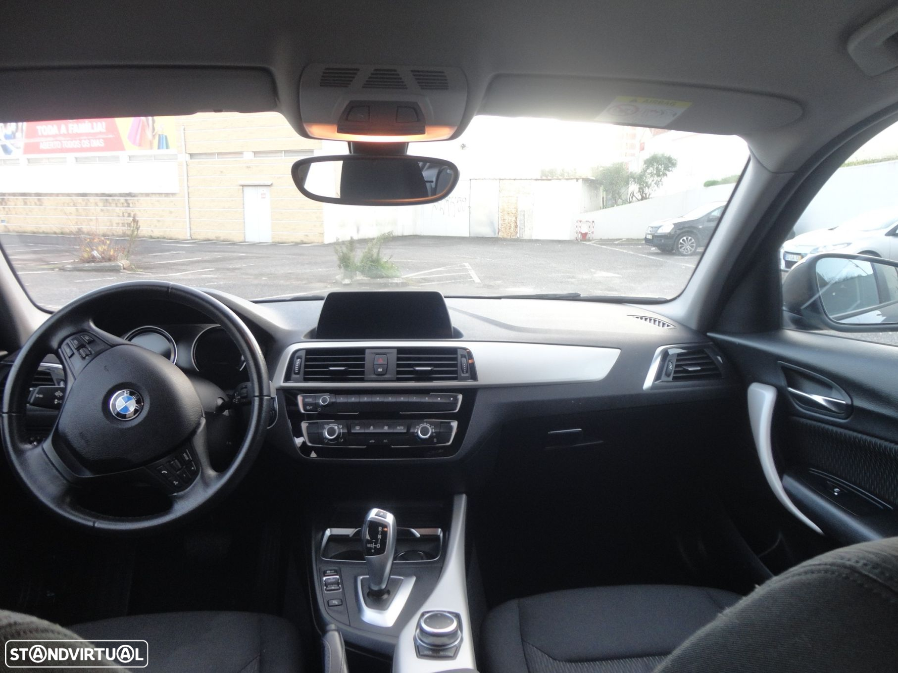 BMW 116 d Aut. Advantage - 11