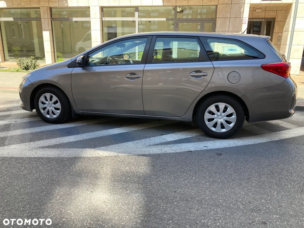 Toyota Auris 1.4 D-4D Comfort - 5