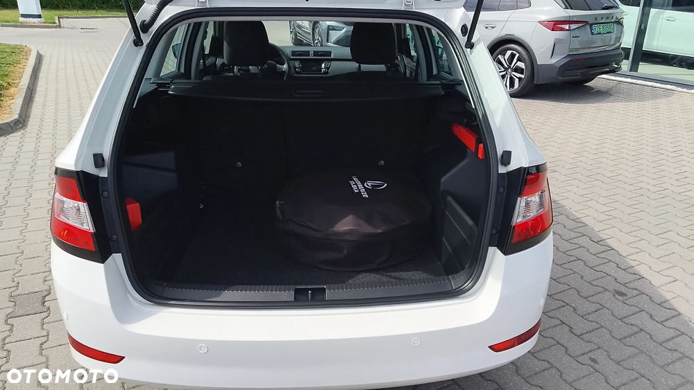 Skoda Fabia 1.0 Active - 24