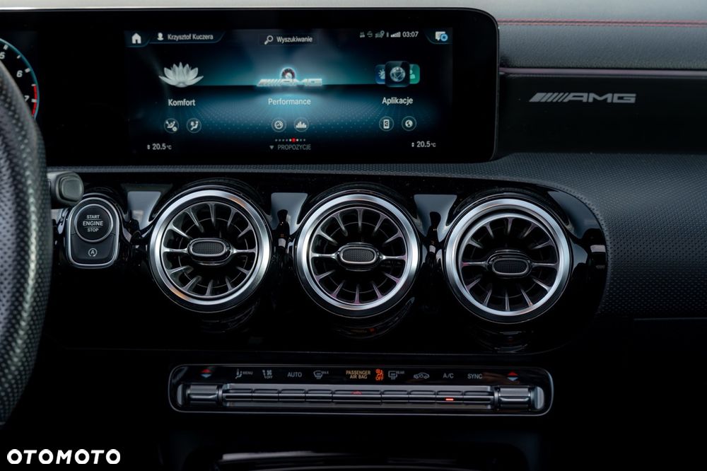 Mercedes-Benz CLA AMG 35 4-Matic 7G-DCT - 23