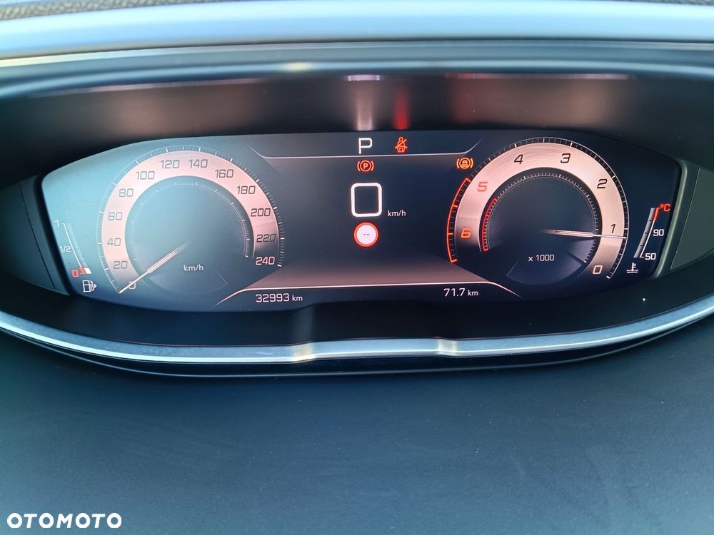 Peugeot 5008 1.5 BlueHDi GT S&S EAT8 - 17