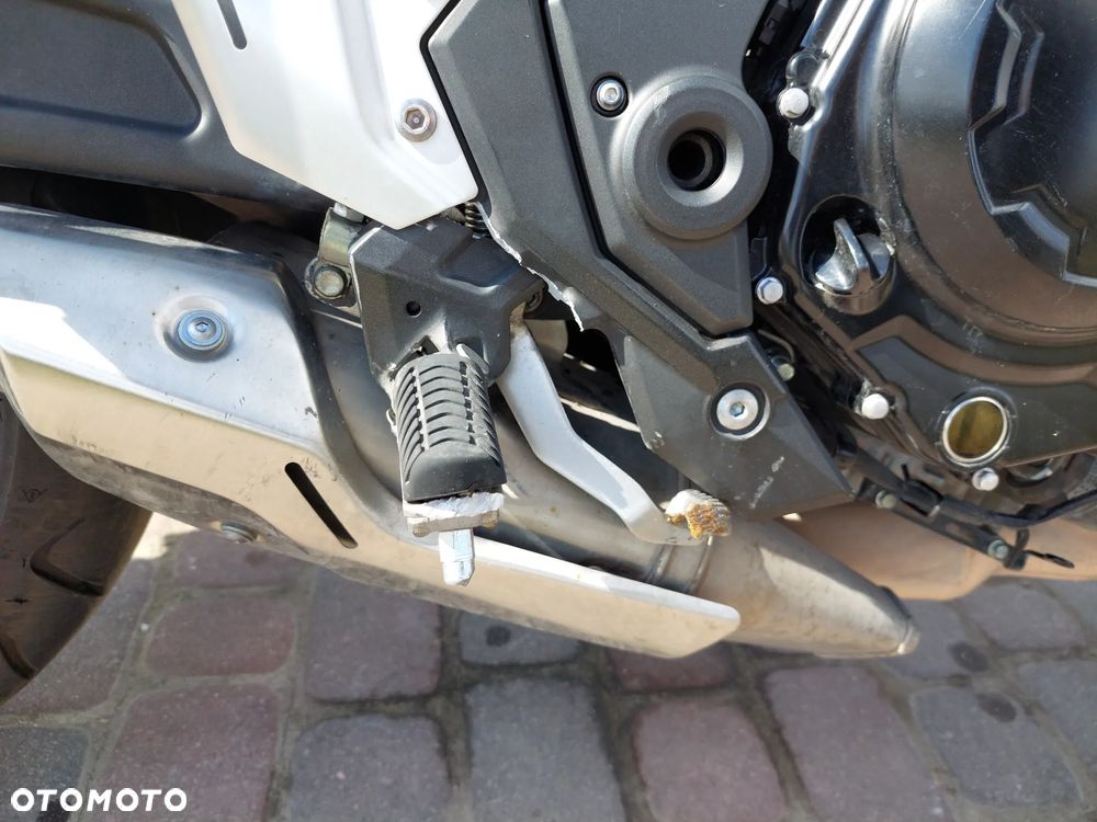 Kawasaki Z 650 RS - 19