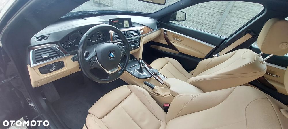 BMW 3GT 330i xDrive Sport Line - 15