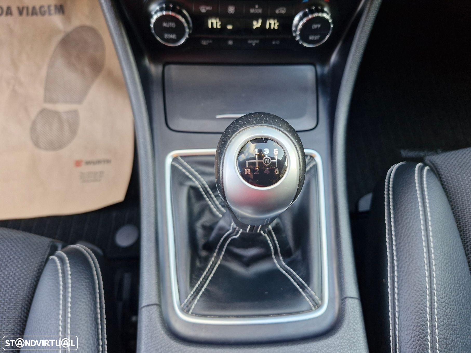 Mercedes-Benz GLA 180 CDi Urban - 36