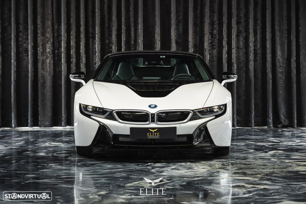BMW i8 Roadster - 2