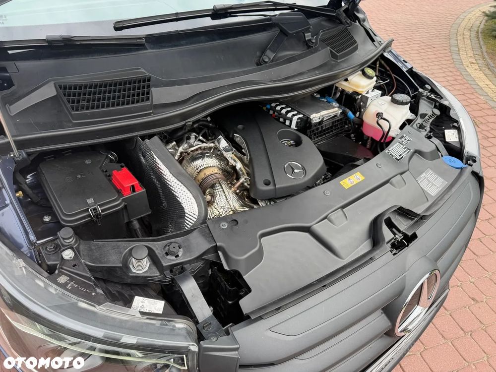 Mercedes-Benz VITO - 22