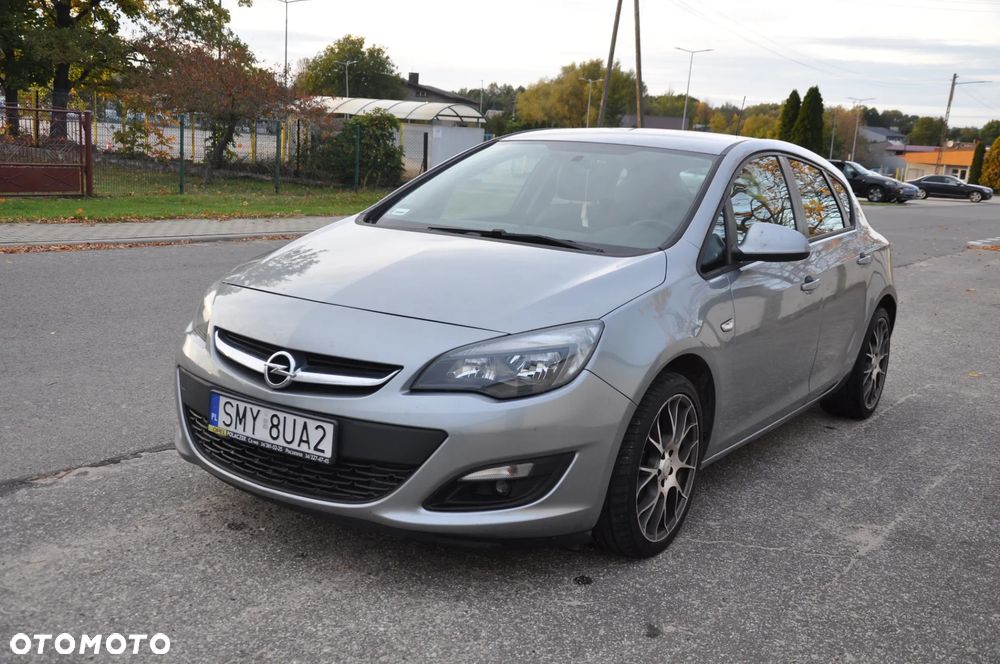 Opel Astra - 11
