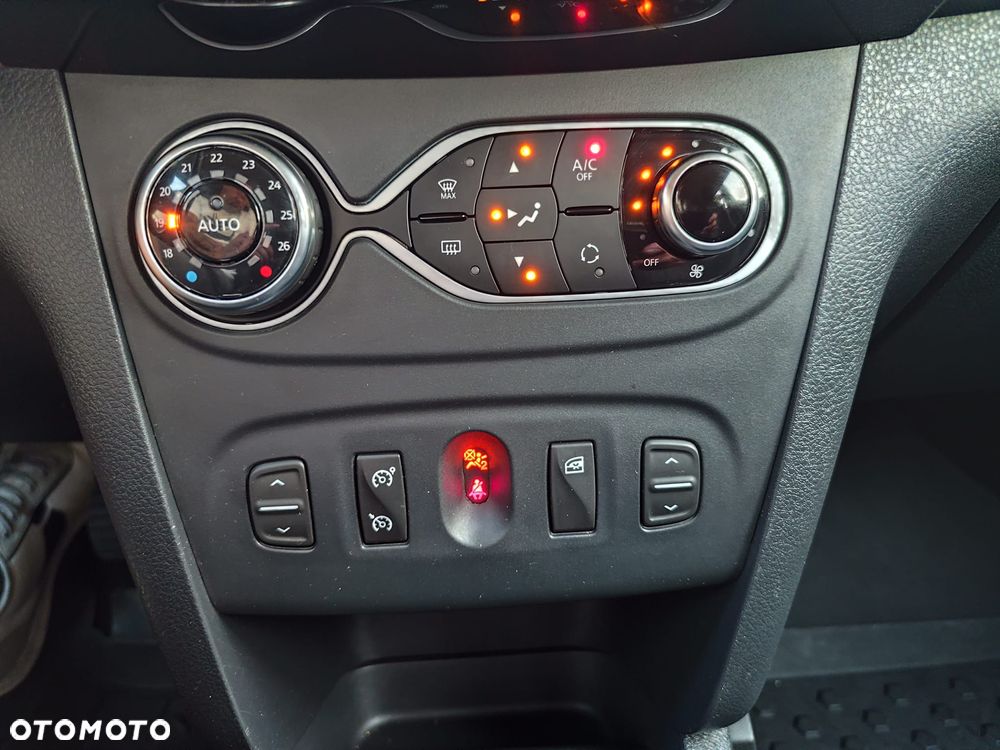 Dacia Sandero TCe 90 (S&S) Comfort - 10
