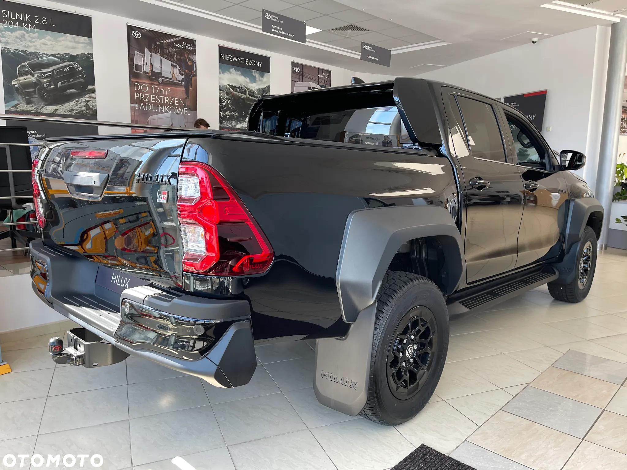 Toyota Hilux 2.8 D-4D Double Cab GR Sport II 4x4 - 10
