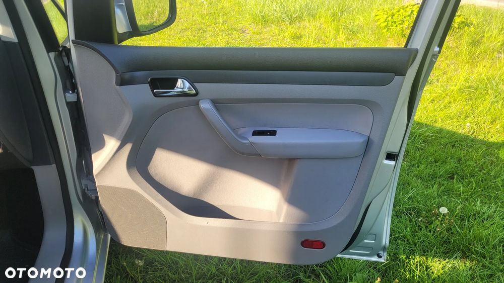 Volkswagen Caddy Maxi 1.6 Life - 18