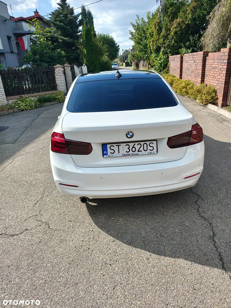 BMW Seria 3 318d Advantage - 4