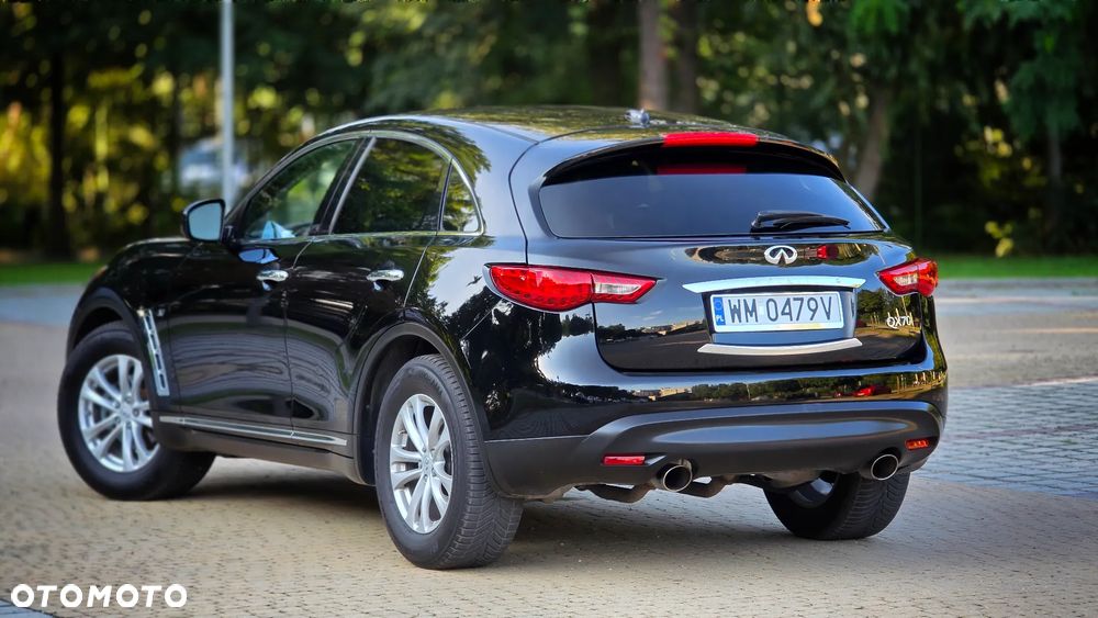 Infiniti QX70 3.7 GT - 7