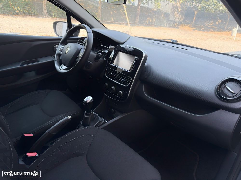 Renault Clio Sport Tourer 0.9 TCe Limited Edition - 27