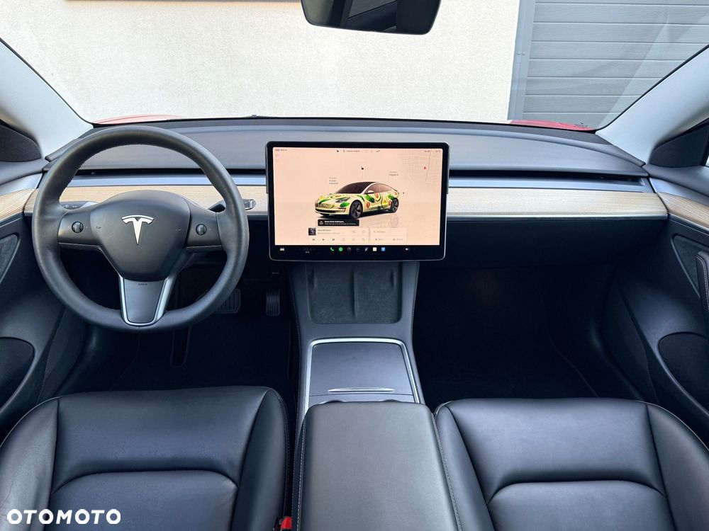 Tesla Model 3 - 23