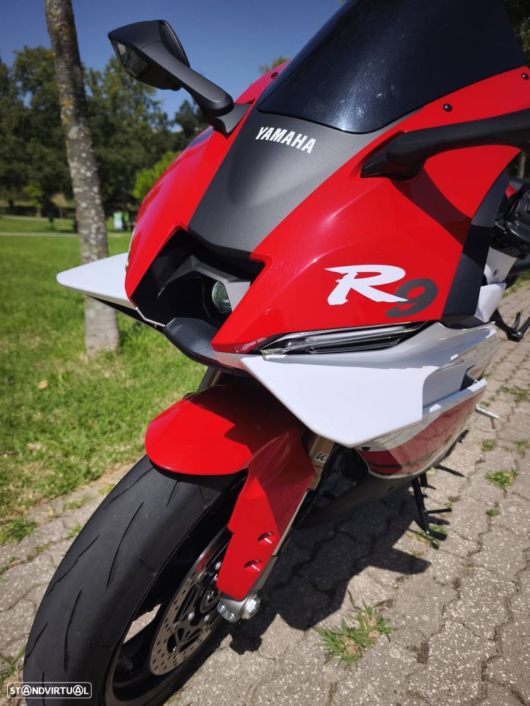 Yamaha R 9 Ediçao 70 anos - 13