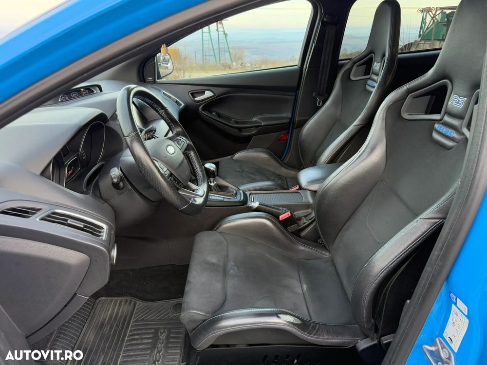 Ford Focus RS - 17