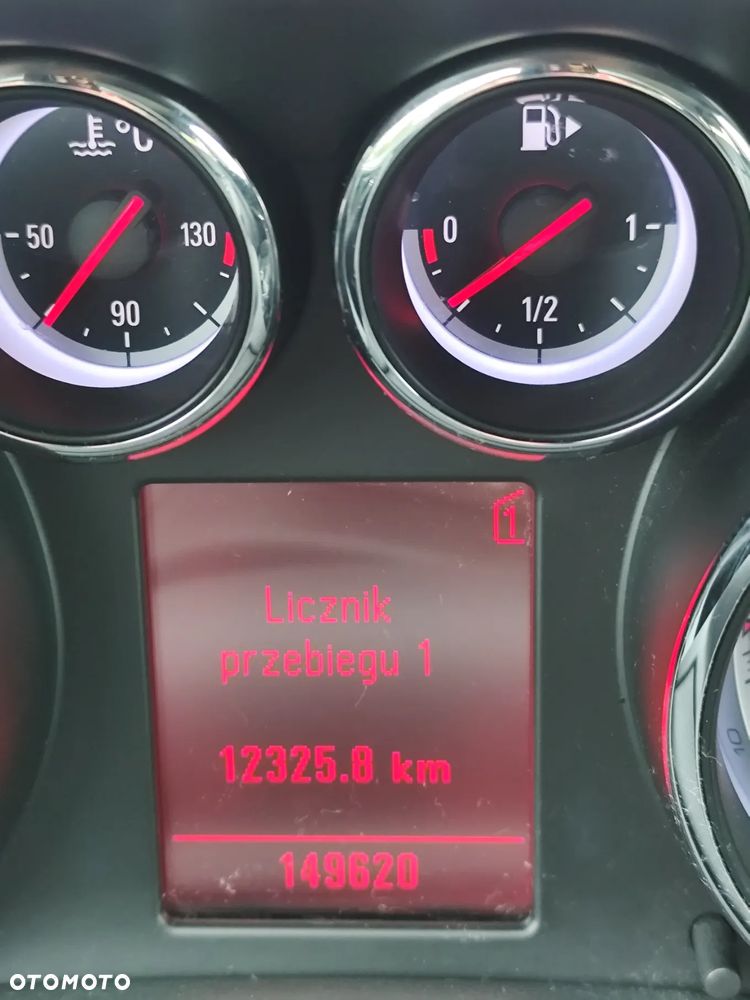 Opel Astra 1.6 T Cosmo - 18