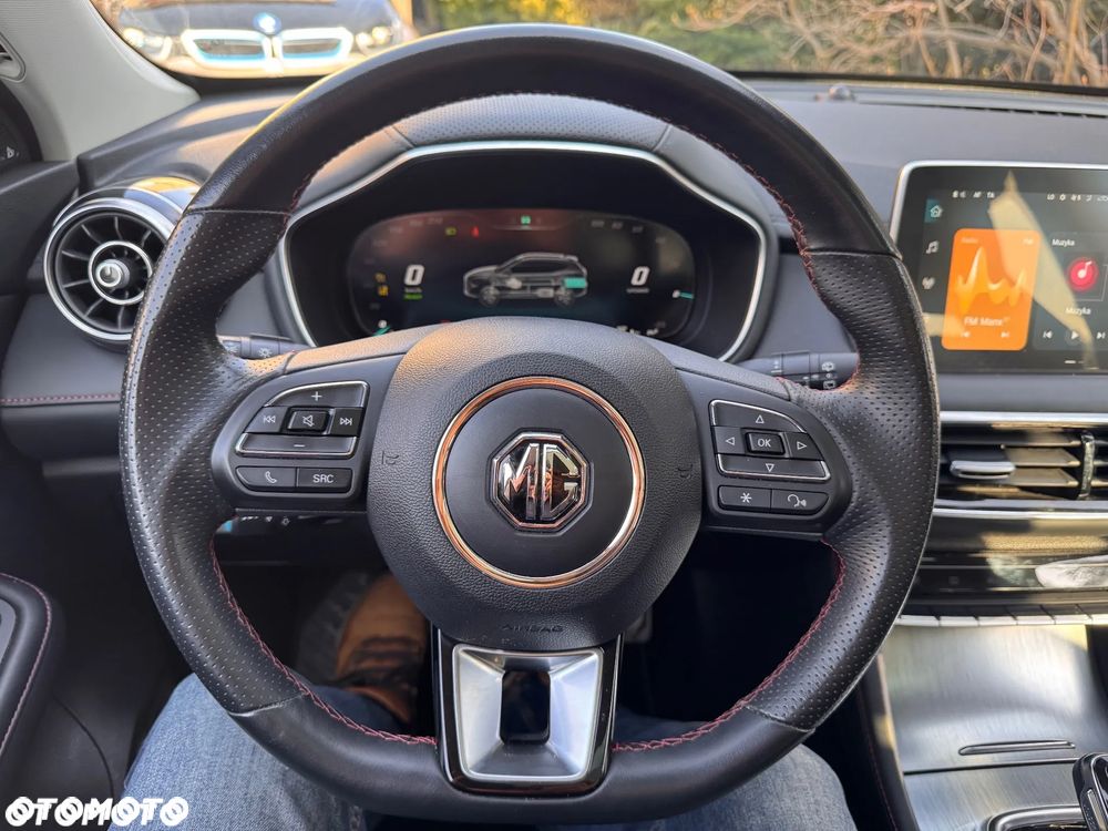 MG EHS 1.5T-GDI Luxury - 12