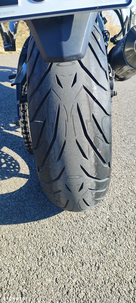 Yamaha FZ - 9