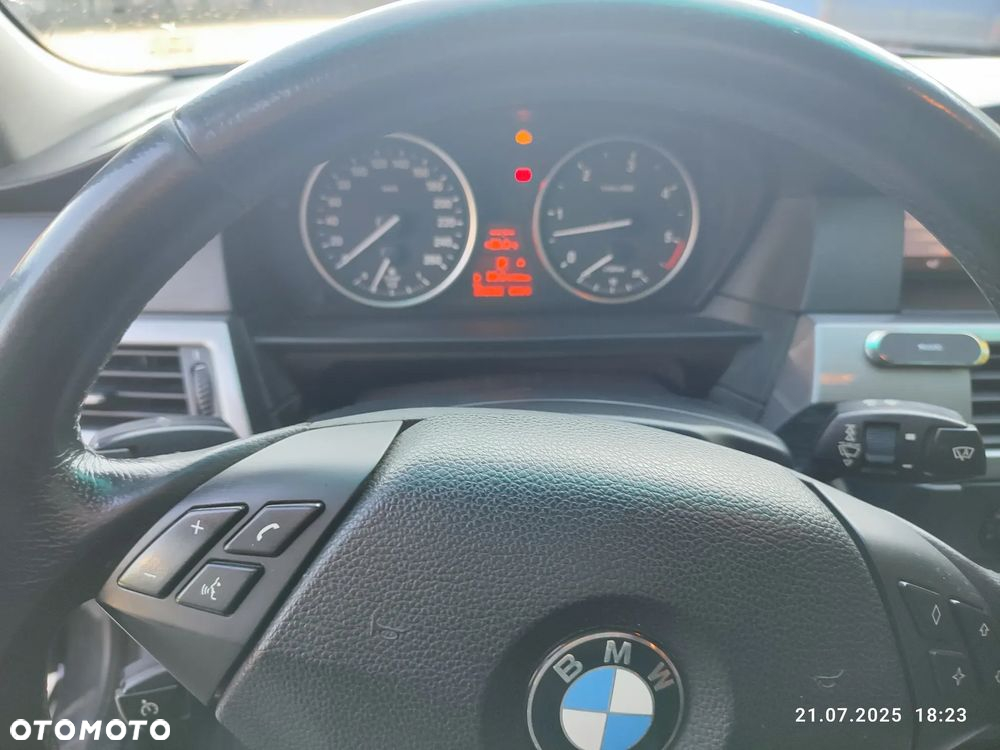 BMW Seria 5 530d Touring - 14