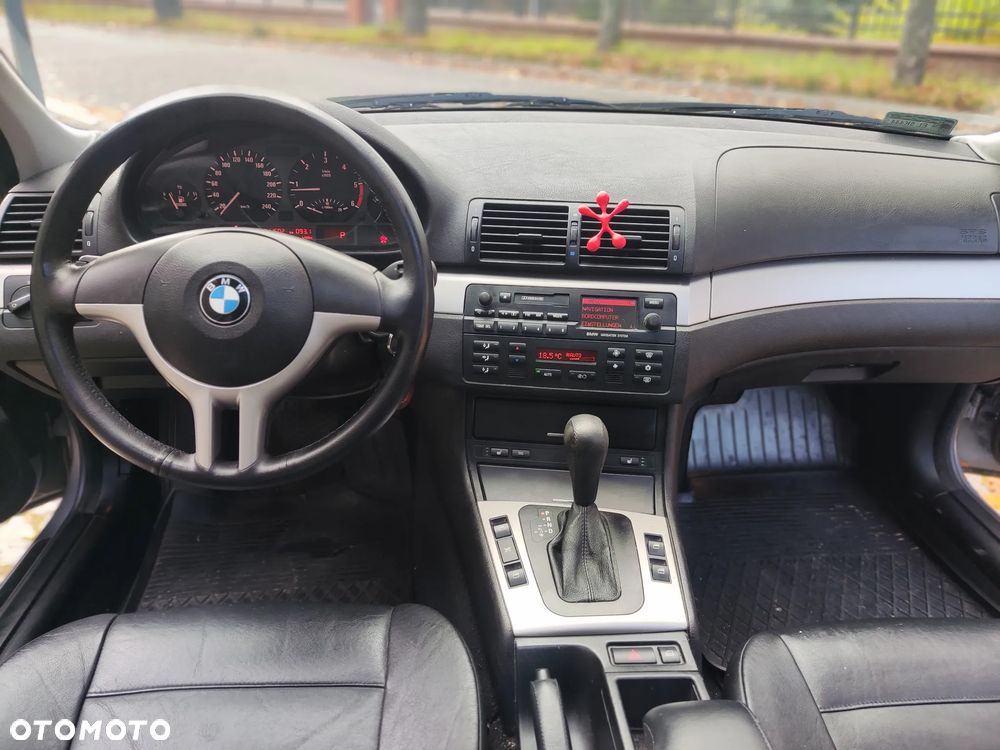 BMW Seria 3 - 12