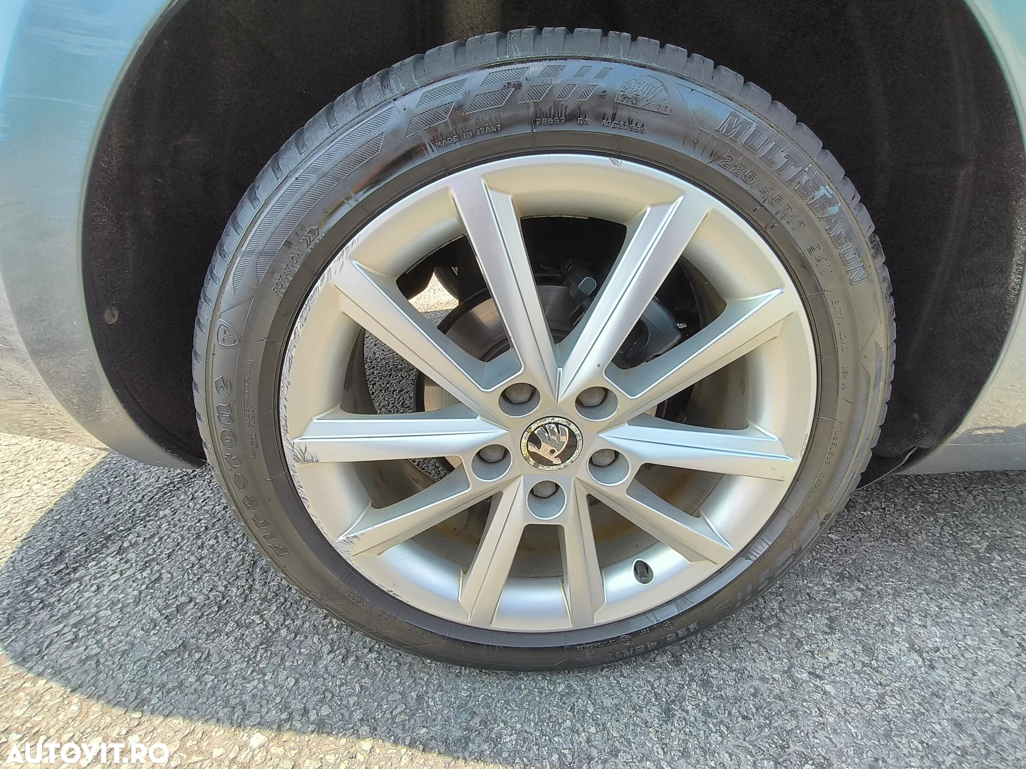 Skoda Octavia Combi 1.6 TDI (Green tec) DSG Joy - 16