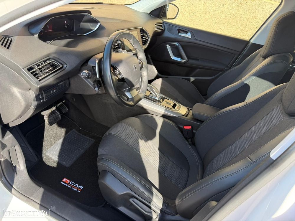 Peugeot 308 SW 1.5 BlueHDi Allure Pack EAT8 - 7