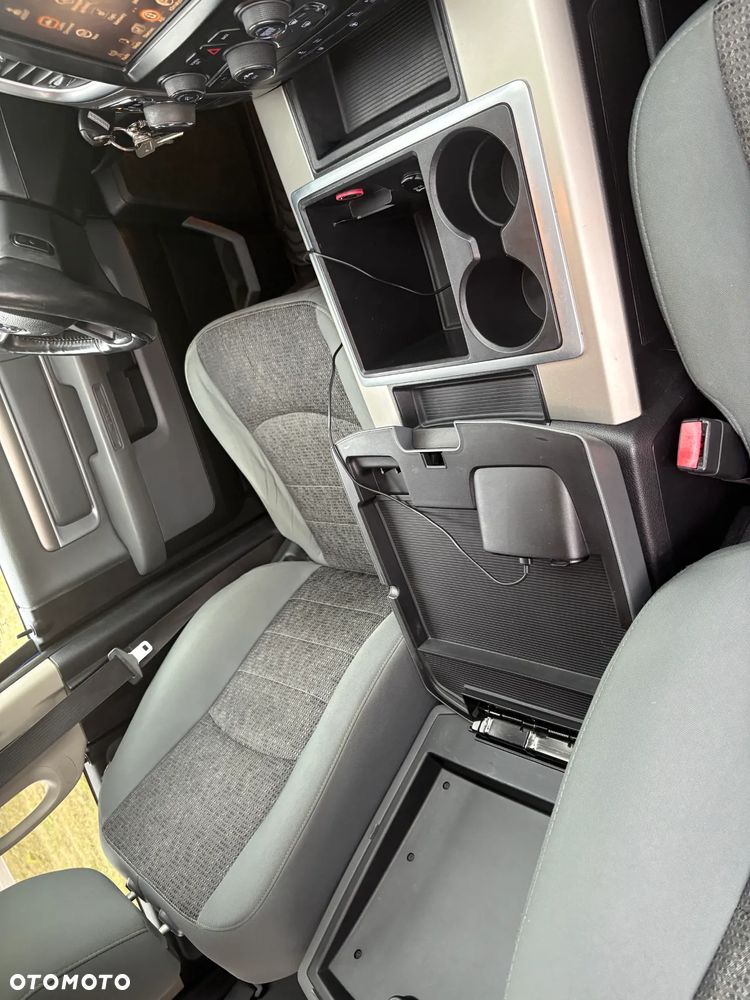 Dodge RAM 5.7 4x4 - 30