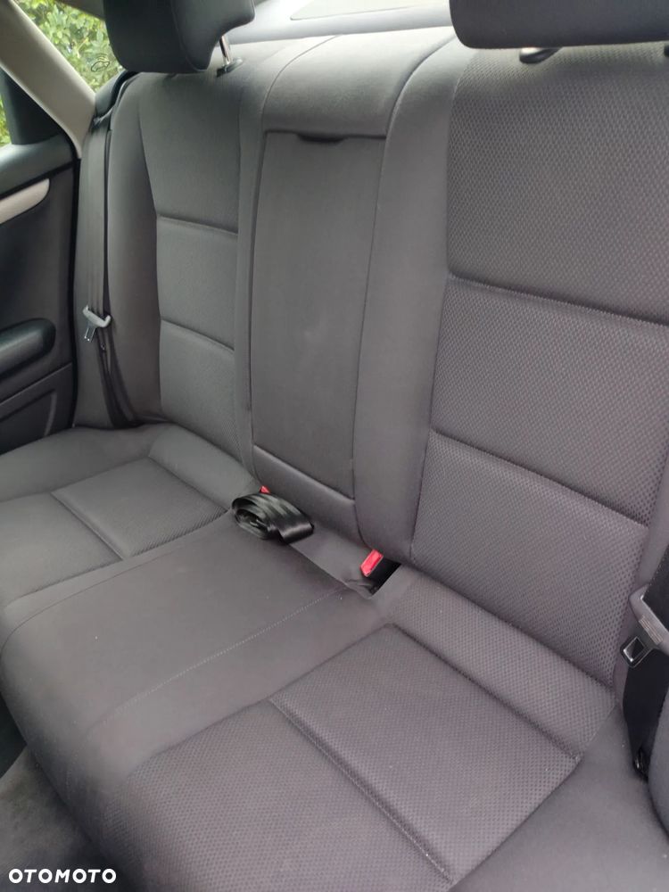 Audi A4 - 12