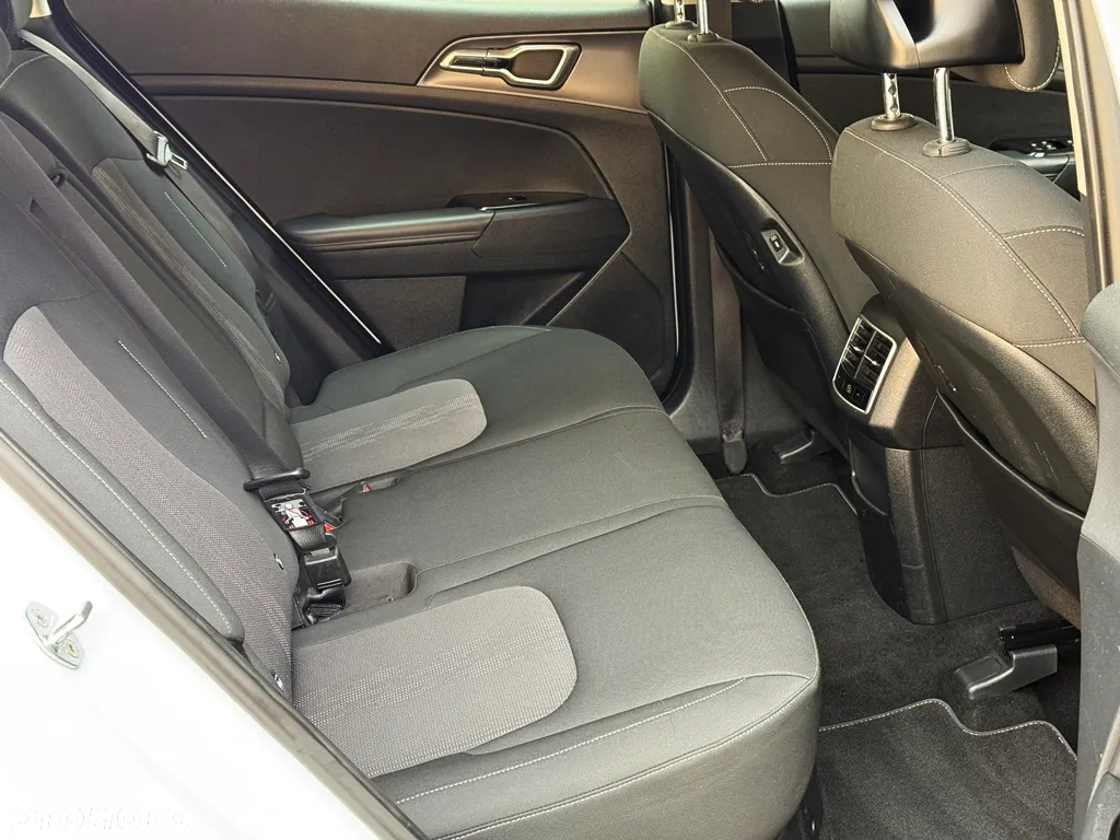 Kia Sportage 1.6T-GDI Hybrid 2WD Vision - 34