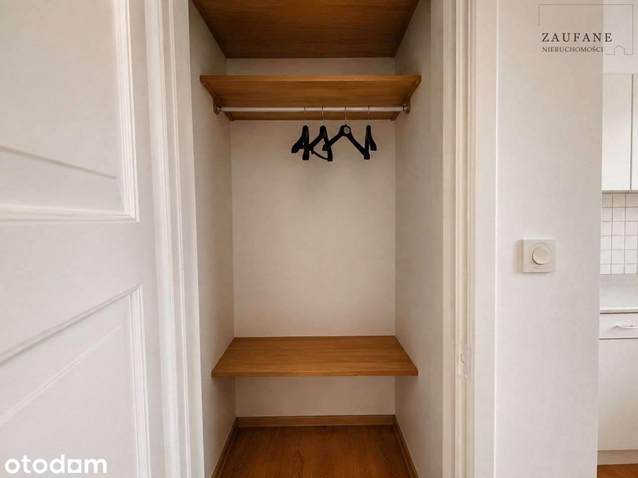 Klimatyczne 3 pokojowe mieszkanie 88 m²| Ratuszowa