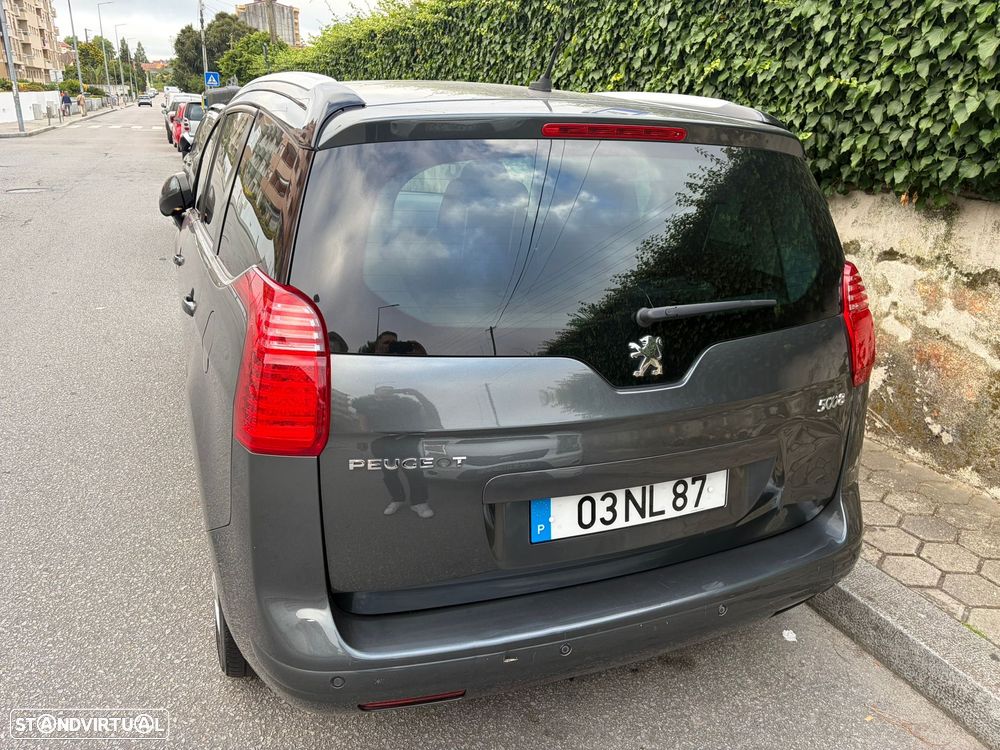 Peugeot 5008 1.6 HDi 7L Allure - 2
