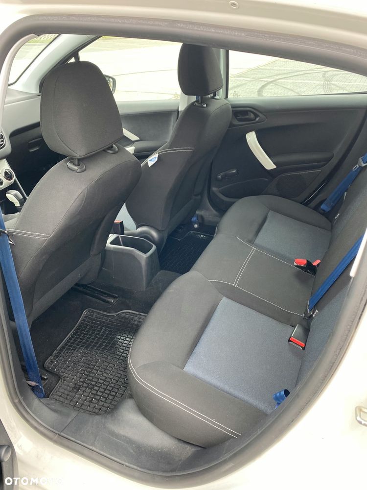Peugeot 208 1.0 VTi Access - 11