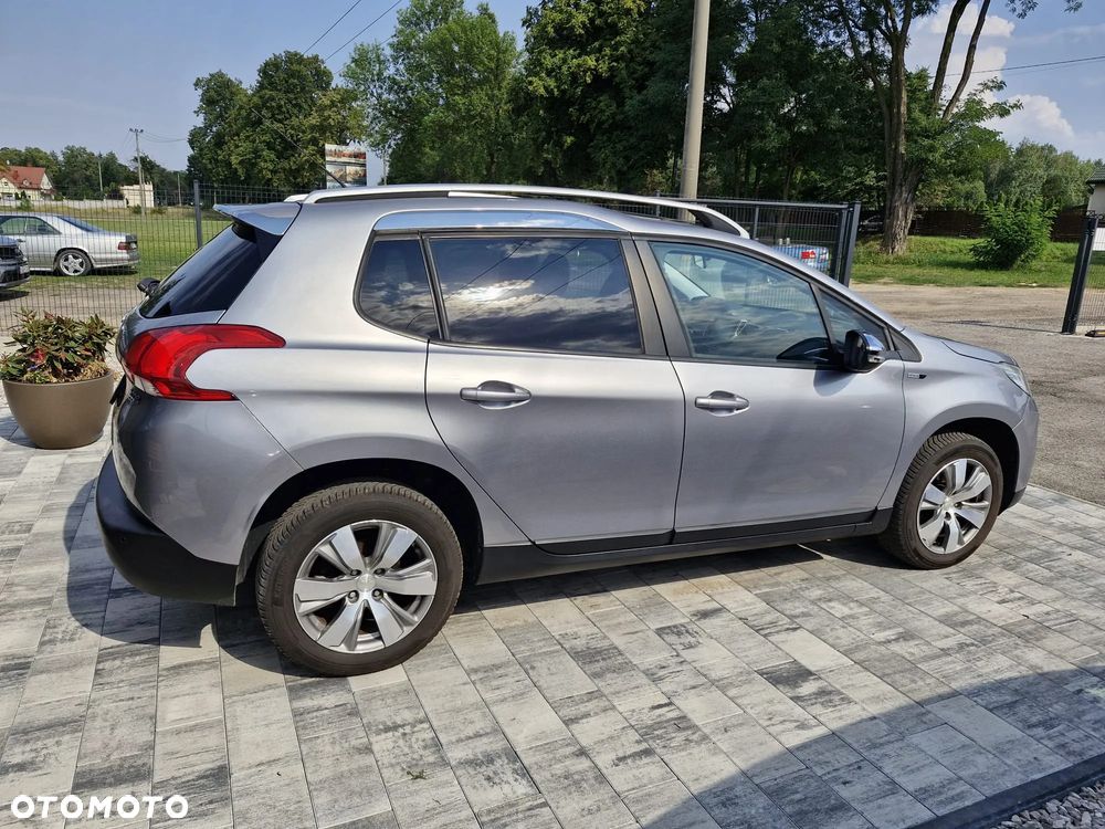 Peugeot 2008 1.2 Pure Tech GPF Active S&S - 4