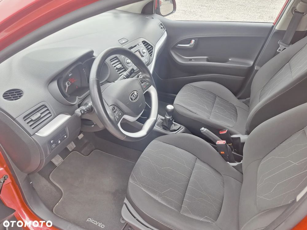 Kia Picanto 1.0 Dream Team Edition - 9
