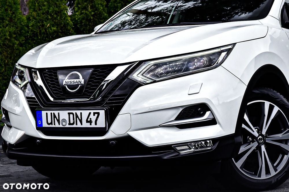 Nissan Qashqai 1.6 DIG-T TEKNA+ - 5