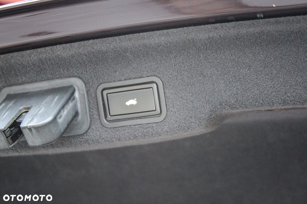 Audi A8 3.0 TDI Quattro - 25
