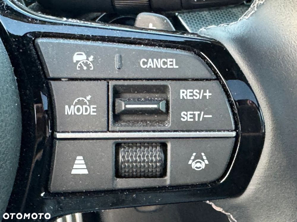 Honda CR-V 2.0 i-MMD PHEV Advance Tech 2WD CVT - 23