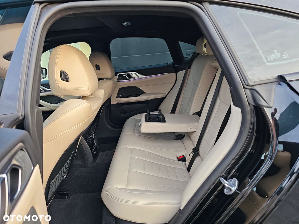 BMW Seria 4 M440i xDrive - 17
